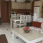 Two-floor House Next To Sea ルートラキ