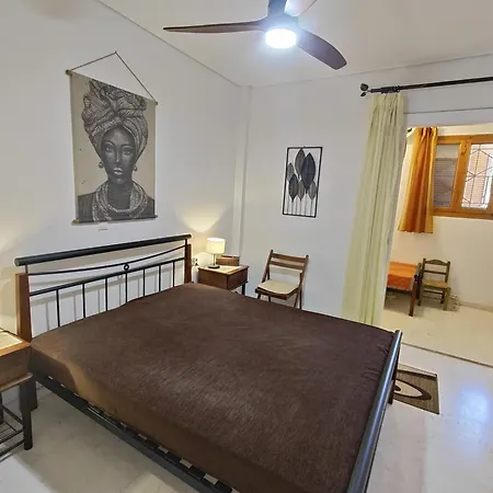 Apartment Two-floor House Next To Sea Loutraki (Corinthia)