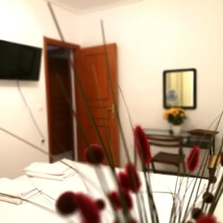 アパート Two-floor House Next To Sea ルートラキ